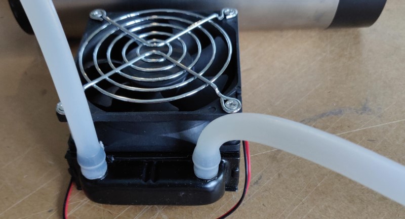 Silicone tubing connected to the fan and radiator for the CNC router spindle water cooling and CPU Cooling kit