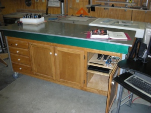 Walter's cabinet for the blackToe cnc router